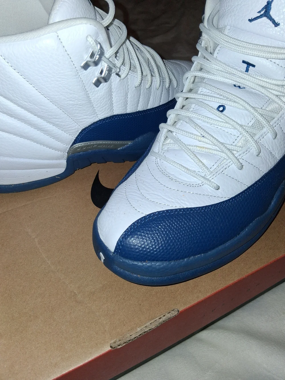 Air Jordan 12 Retro Men's Basketball Shoes - White/Obsidian